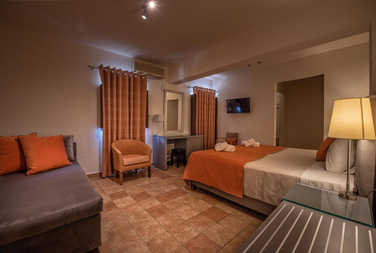 Kastro Maini Hotel Areopoli Eksteriør billede