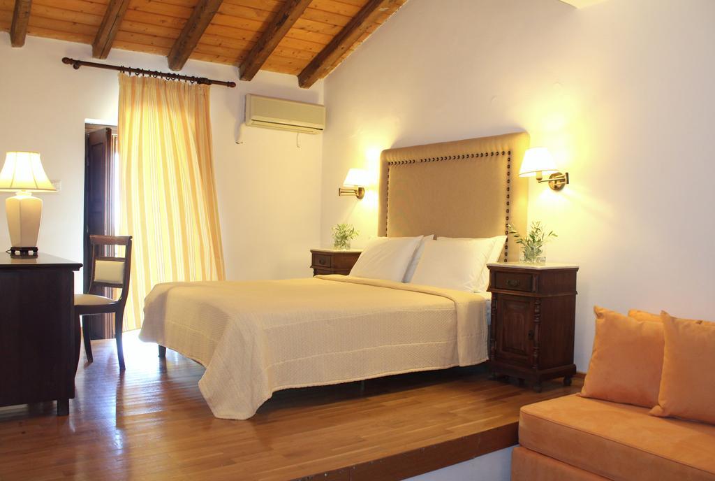 Kastro Maini Hotel Areopoli Eksteriør billede