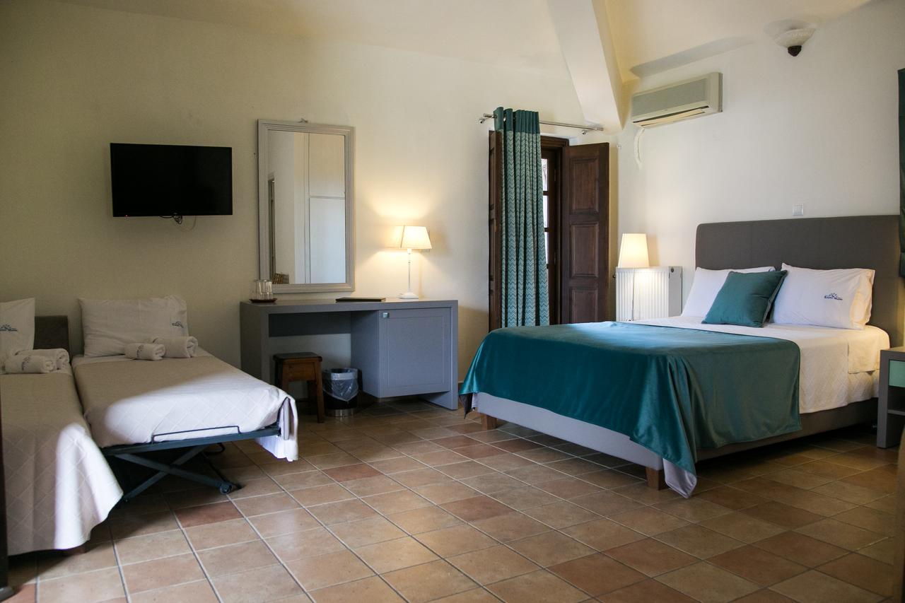 Kastro Maini Hotel Areopoli Eksteriør billede